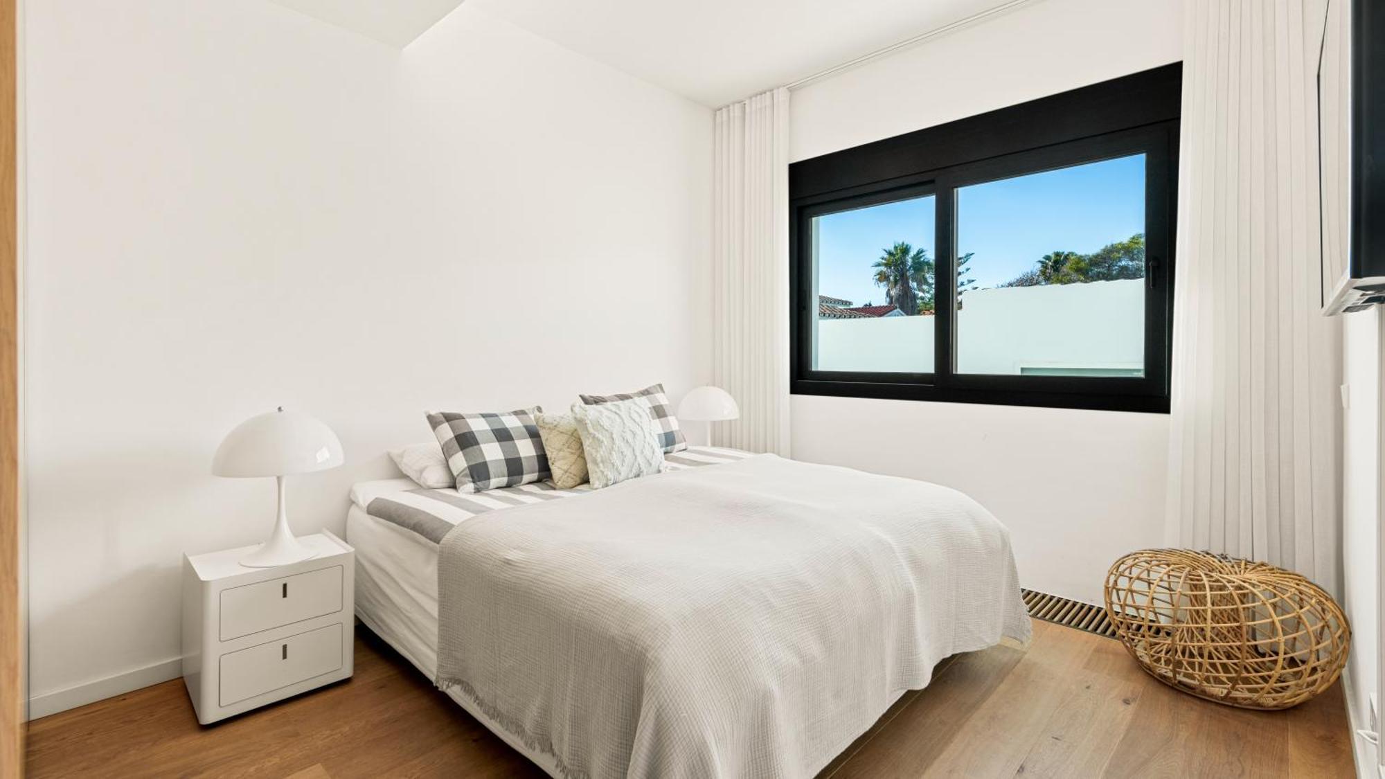 Villa Breath Taking Front Line With Sauna & Jacuzzi *