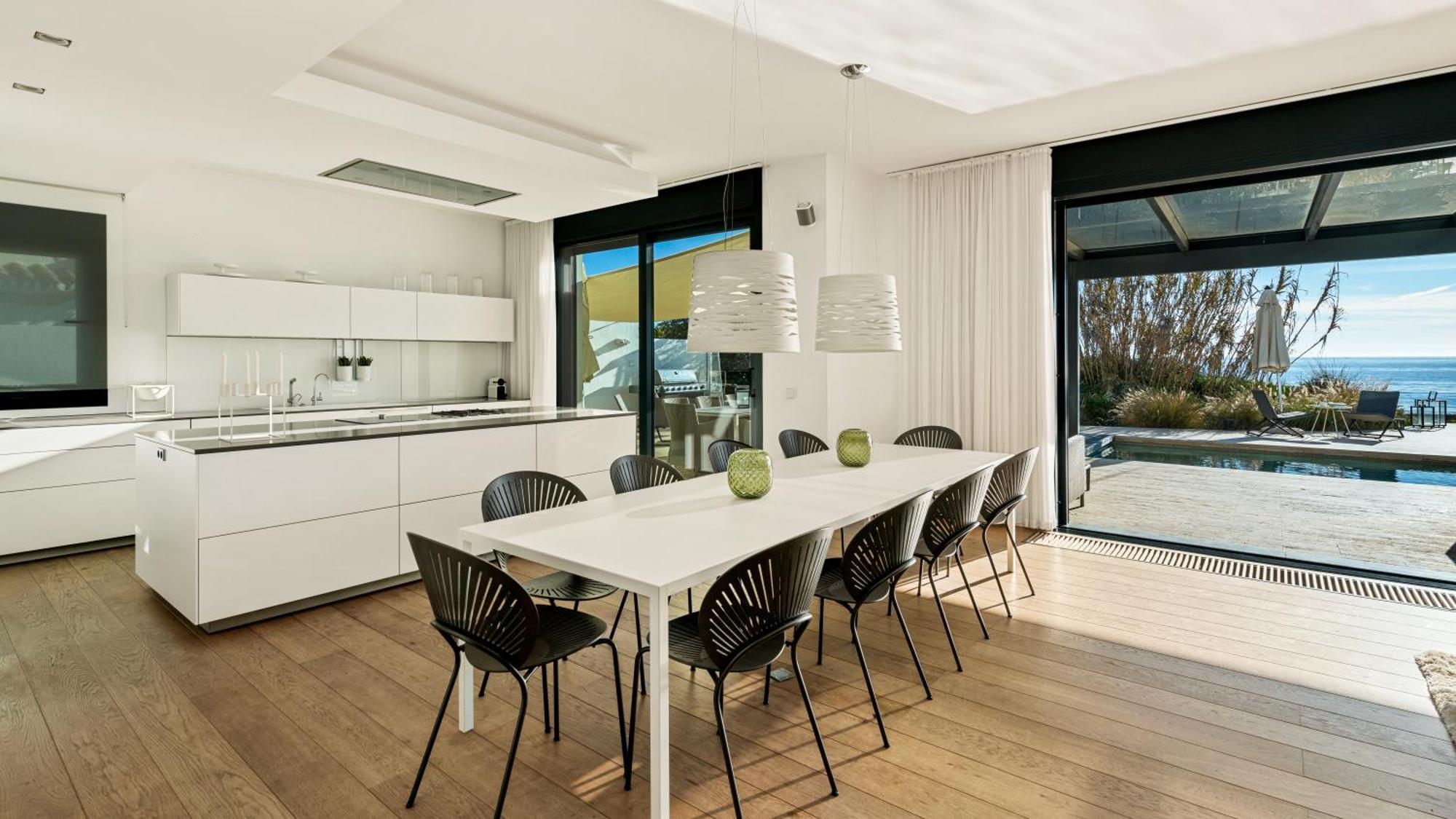 Breath Taking Front Line With Sauna & Jacuzzi * Marbella